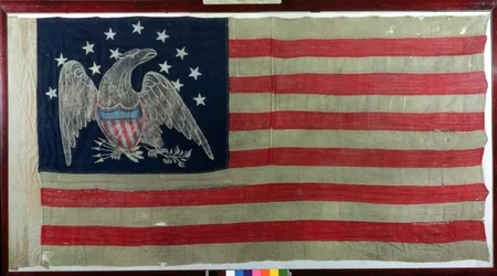 Amerikansk flagga, ca 1781 (ull och bomull)